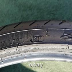 235/35R19 Pirelli P Zero Tire 235/35ZR-19 235/35ZR19 91Y Lamborghini 40% Tread