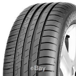 4 New Goodyear EfficientGrip Performance 235/65R17 104H Tires